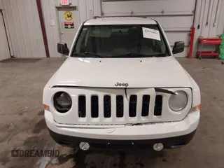 2014 Jeep Patriot Sport with VIN 1C4NJPBA6ED563281, listed as a IAAI auction lot 42392464 with 144,880 mi miles and . Bid and sale history available at DreamBid. Image 13.