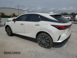 2023 Lexus RX 350 z VIN JTJCHMAA8P2002532, wystawiony jako Copart lot #44934595 z przebiegiem 13 756 mil mil oraz Szkoda całkowita • Salvage title. Historia ofert i sprzedaży dostępna na DreamBid. Obrazek 2.