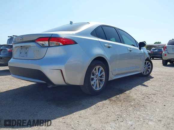 2021 Toyota Corolla LE with VIN JTDVPMAE4MJ173183, listed as a IAAI auction lot 42016420 with 114,296 mi miles. Bid and sale history available at carsss.com. Image 4.