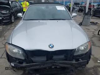 2009 BMW 1 Series 128i with VIN WBAUN13519VH81367, listed as a IAAI auction lot 41710584 with 94,462 mi miles and . Bid and sale history available at DreamBid. Image 13.