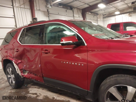 2018 Chevrolet Traverse LT Leather with VIN 1GNERHKW4JJ127820, listed as a IAAI auction lot 41603365 with 127,647 mi miles. Bid and sale history available at carsss.com. Image 14.