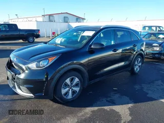 2018 Kia Niro LX with VIN KNDCB3LC4J5160871, listed as a IAAI auction lot 41431179 with 94,301 mi miles. Bid and sale history available at carsss.com. Image 18.