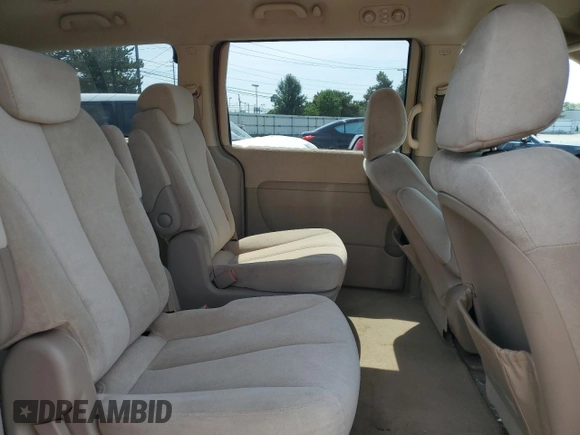2006 Kia Sedona LX with VIN KNDMB233066095436, listed as a Copart auction lot 68822844 with 177,007 mi miles and Salvage Title. Bid and sale history available at carsss.com. Image 11.