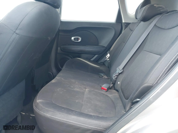 2015 Kia Soul with VIN KNDJN2A2XF7169413, listed as a IAAI auction lot 41749116 with 143,769 mi miles. Bid and sale history available at carsss.com. Image 8.