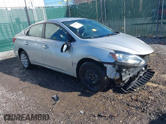 2019 Nissan Sentra SR with VIN 3N1AB7AP0KY319137, listed as a IAAI auction lot 41515087 with 84,652 mi miles. Bid and sale history available at carsss.com. Image 1.