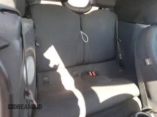 2005 MINI Convertible с VIN WMWRF33485TG10403, выставлен на аукционе Copart как лот 52459735 с пробегом 118 445 миль миль и Чистый • Clean title. История ставок и продаж доступна на DreamBid. Изображение 10.