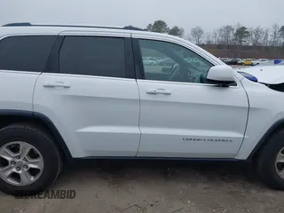 2014 Jeep Grand Cherokee Laredo with VIN 1C4RJFAG8EC109458, listed as a IAAI auction lot 41908466 with 59,427 mi miles. Bid and sale history available at carsss.com. Image 13.