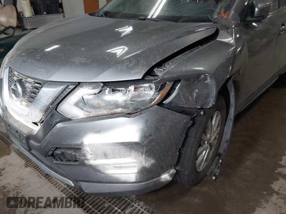 2017 Nissan Rogue S with VIN KNMAT2MVXHP514762, listed as a IAAI auction lot 41710710 with 91,522 mi miles and . Bid and sale history available at carsss.com. Image 6.