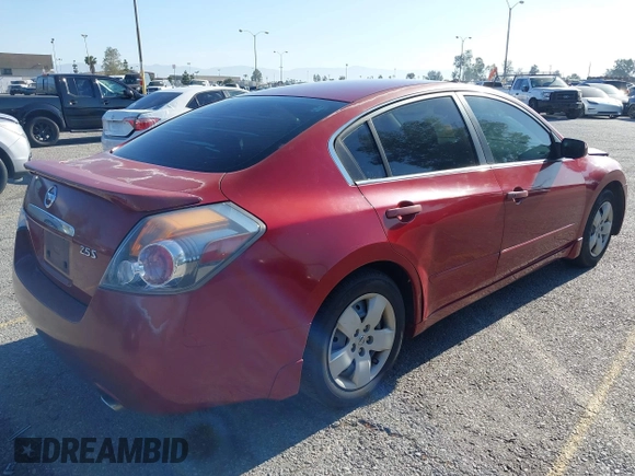 2007 Nissan Altima 2.5 with VIN 1N4AL21E37N412840, listed as a IAAI auction lot 42017823 with 186,584 mi miles. Bid and sale history available at carsss.com. Image 4.