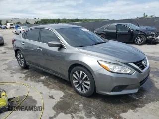 2017 Nissan Altima 2.5 SV with VIN 1N4AL3AP8HC117074, listed as a Copart auction lot 52078885 with 139,409 mi miles and Salvage Title. Bid and sale history available at carsss.com. Image 4.