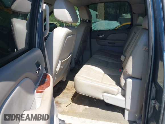 2009 Chevrolet Silverado 1500 LTZ with VIN 3GCEK33M59G231131, listed as a IAAI auction lot 42039852 with 385,164 mi miles and . Bid and sale history available at DreamBid. Image 8.