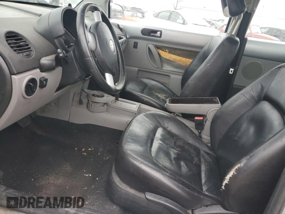 2002 Volkswagen Beetle GLX с VIN 3VWDD21C22M420611, выставлен на аукционе Copart как лот 43028435 с пробегом 217 258 миль миль и Чистый • Clean title. История ставок и продаж доступна на DreamBid. Изображение 7.