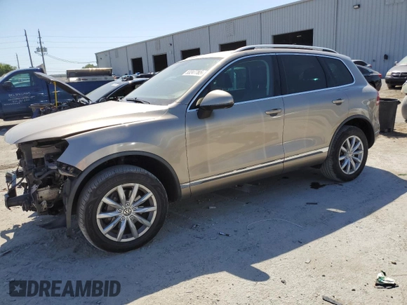 2016 Volkswagen Touareg Sport with VIN WVGEF9BP1GD006147, listed as a Copart auction lot 53247765 with 7,842 mi miles and Salvage Title. Bid and sale history available at DreamBid. Image 1.