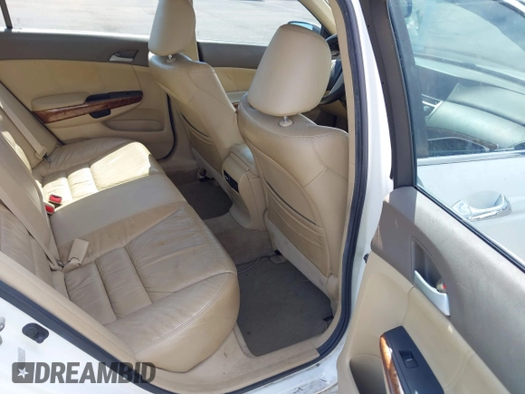 2010 Honda Accord EX-L z VIN 1HGCP3F85AA021141, wystawiony jako IAAI lot #41632924 z przebiegiem 135 987 mil mil oraz . Historia ofert i sprzedaży dostępna na DreamBid. Obrazek 8.