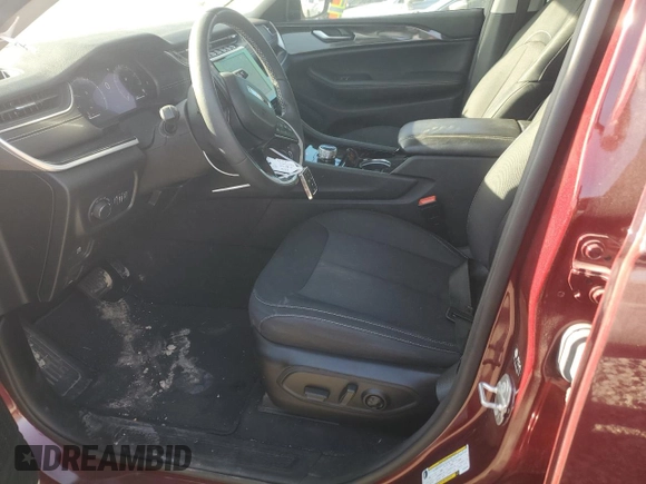 2023 Jeep Grand Cherokee Laredo with VIN 1C4RJGAG0PC534276, listed as a Copart auction lot 48182115 with 18,657 mi miles and Salvage title. Bid and sale history available at DreamBid. Image 7.