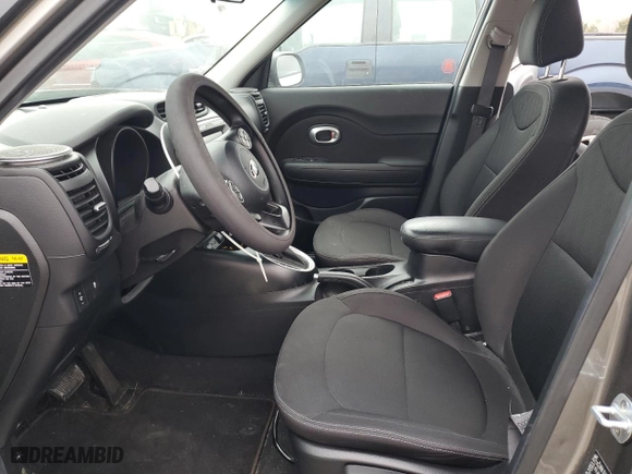 2019 Kia Soul with VIN KNDJN2A29K7015463, listed as a Copart auction lot 43951115 with 38,750 mi miles and Salvage Title. Bid and sale history available at carsss.com. Image 7.