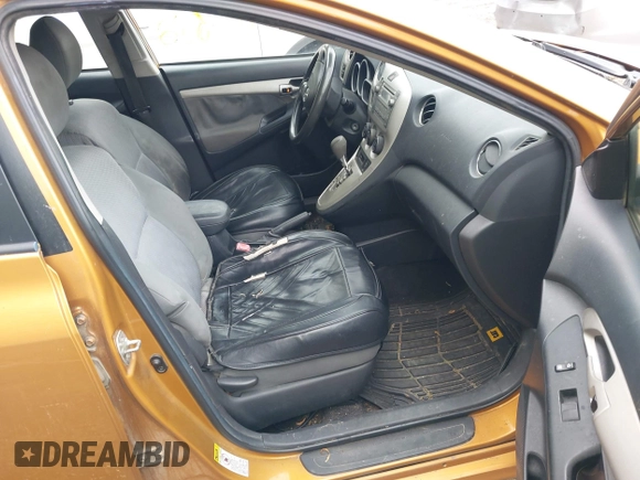 2010 Toyota Matrix S with VIN 2T1KE4EE1AC040097, listed as a IAAI auction lot 42165688 with 171,310 mi miles and . Bid and sale history available at DreamBid. Image 5.