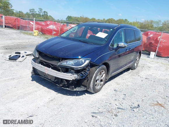 2017 Chrysler Pacifica Limited with VIN 2C4RC1GG5HR531414, listed as a IAAI auction lot 41951438 with 94,676 mi miles. Bid and sale history available at carsss.com. Image 18.