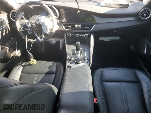 2017 Alfa Romeo Giulia with VIN ZARFAEDN8H7550758, listed as a Copart auction lot 42687635 with Not provided miles and Salvage title. Bid and sale history available at DreamBid. Image 8.