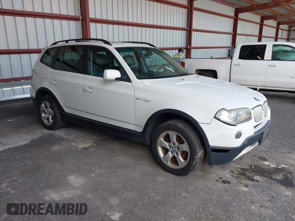 2008 BMW X3 3.0si with VIN WBXPC93448WJ18864, listed as a IAAI auction lot 42080625 with 190,322 mi miles. Bid and sale history available at carsss.com. Image 1.