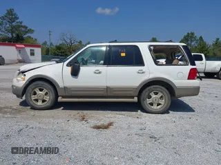 2003 Ford Expedition Eddie Bauer with VIN 1FMFU18LX3LC55692, listed as a IAAI auction lot 41913797 with 343,780 mi miles. Bid and sale history available at carsss.com. Image 14.