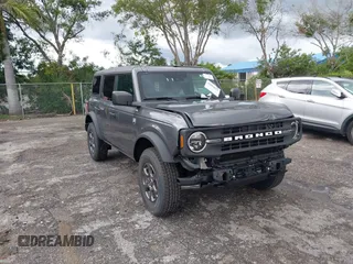 2025 Ford Bronco Big Bend z VIN 1FMDE7BH7SLA43844, wystawiony jako IAAI lot #42816053 z przebiegiem 3 401 mil mil oraz . Historia ofert i sprzedaży dostępna na DreamBid. Obrazek 1.