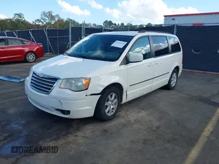 2010 Chrysler Town & Country Touring with VIN 2A4RR5DX4AR435106, listed as a IAAI auction lot 40726036 with 241,470 mi miles. Bid and sale history available at carsss.com. Image 17.