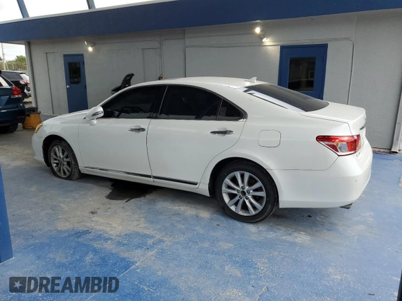 2012 Lexus ES 330 with VIN JTHBK1EG0C2504280, listed as a Copart auction lot 64670755 with 137,147 mi miles and Clean title. Bid and sale history available at DreamBid. Image 2.