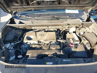 2019 Toyota RAV4 XLE with VIN JTMW1RFV1KD002799, listed as a IAAI auction lot 40887562 with 75,016 mi miles. Bid and sale history available at carsss.com. Image 10.