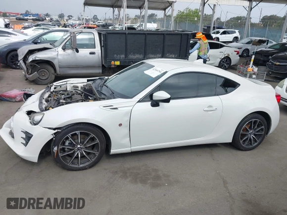 2019 Toyota 86 with VIN JF1ZNAA18K8700624, listed as a IAAI auction lot 42344754 with 109,380 mi miles and . Bid and sale history available at DreamBid. Image 15.