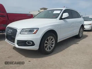 2016 Audi Q5 Premium Plus with VIN WA1L2AFP6GA038557, listed as a IAAI auction lot 42071248 with 188,772 mi miles. Bid and sale history available at carsss.com. Image 17.