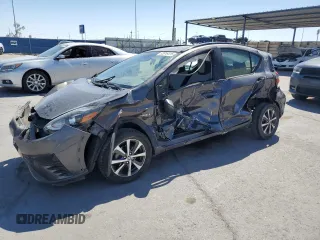 2018 Toyota Prius One z VIN JTDKDTB33J1603378, wystawiony jako Copart lot #53916415 z przebiegiem 82 219 mil mil oraz Szkoda całkowita • Salvage title. Historia ofert i sprzedaży dostępna na DreamBid. Obrazek 1.