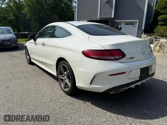2017 Mercedes-Benz C 300 с VIN WDDWJ4KBXHF416259, выставлен на аукционе Copart как лот 62349565 с пробегом 76 858 миль миль и Чистый • Clean title. История ставок и продаж доступна на DreamBid. Изображение 2.