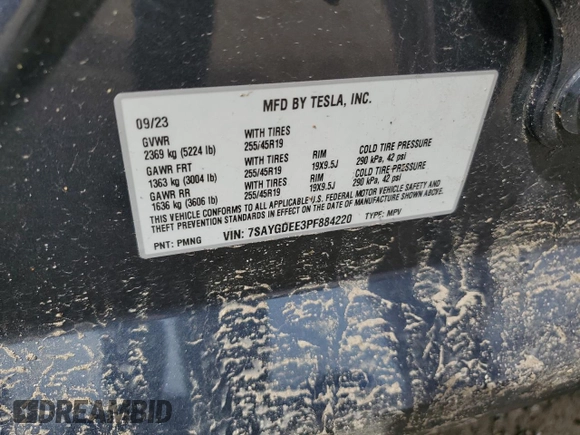 2023 Tesla Model Y Long Range z VIN 7SAYGDEE3PF884220, wystawiony jako Copart lot #52072605 z przebiegiem 44 996 mil mil oraz Czysty tytuł • Clean title. Historia ofert i sprzedaży dostępna na DreamBid. Obrazek 14.