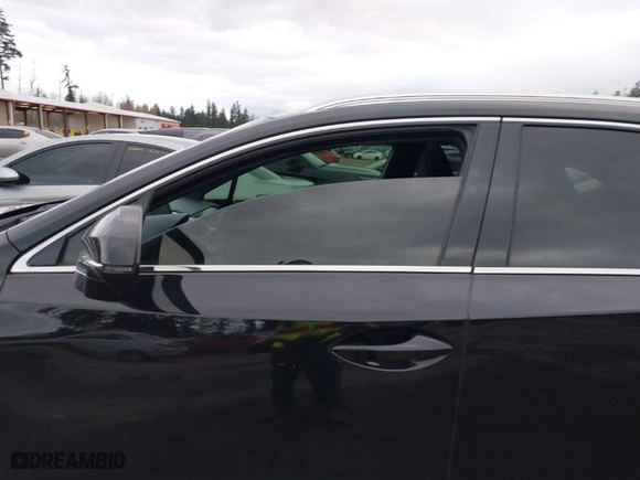 2015 Lexus NX 200t with VIN JTJYARBZ4F2002957, listed as a IAAI auction lot 41713258 with 98,041 mi miles. Bid and sale history available at carsss.com. Image 15.