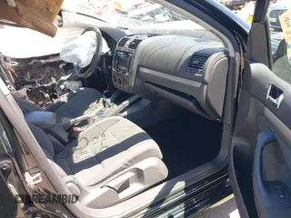 2009 Volkswagen Rabbit S with VIN WVWDA71K09W126439, listed as a IAAI auction lot 42258490 with Not provided miles and . Bid and sale history available at DreamBid. Image 5.