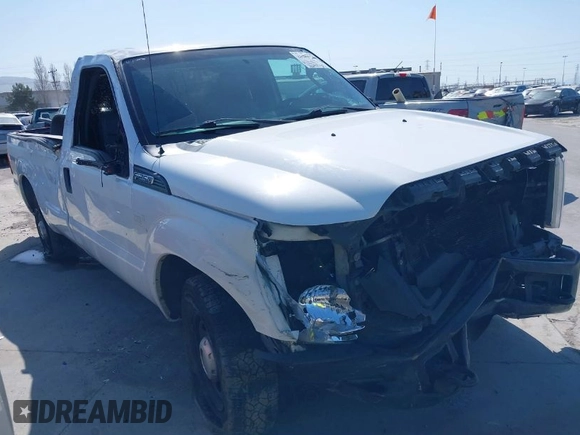 2016 Ford Super Duty F-250 SRW XL with VIN 1FTBF2A66GEA59296, listed as a IAAI auction lot 41982732 with 286,752 mi miles. Bid and sale history available at carsss.com. Image 1.