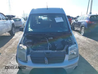 2010 Ford Transit Connect XLT z VIN NM0KS9BN8AT011664, wystawiony jako IAAI lot #41443429 z przebiegiem Nie podano mil oraz . Historia ofert i sprzedaży dostępna na DreamBid. Obrazek 6.