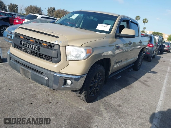 2017 Toyota Tundra 2WD SR5 with VIN 5TFEY5F17HX225871, listed as a IAAI auction lot 41954311 with 125,917 mi miles. Bid and sale history available at carsss.com. Image 17.