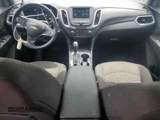2019 Chevrolet Equinox LT z VIN 2GNAXUEV4K6113365, wystawiony jako Copart lot #57221775 z przebiegiem 136 458 mil mil oraz Szkoda całkowita • Salvage title. Historia ofert i sprzedaży dostępna na DreamBid. Obrazek 8.