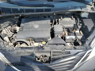 2012 Toyota Sienna LE AAS с VIN 5TDKK3DC3CS212191, выставлен на аукционе Copart как лот 60565215 с пробегом 214 957 миль миль и Чистый • Clean title. История ставок и продаж доступна на DreamBid. Изображение 12.