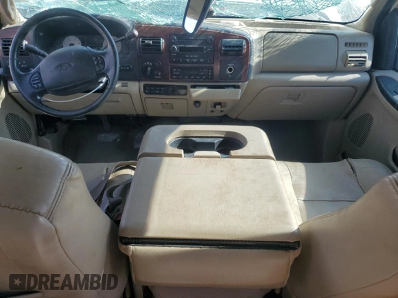 2005 Ford F-250 XL with VIN 1FTSW21PX5EC39063, listed as a Copart auction lot 61013905 with 270,695 mi miles and Salvage title. Bid and sale history available at DreamBid. Image 8.