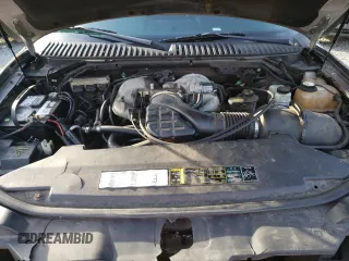 2003 Lincoln Navigator Luxury with VIN 5LMFU28R03LJ49212, listed as a Copart auction lot 89004565 with 191,791 mi miles and Salvage Title. Bid and sale history available at carsss.com. Image 12.
