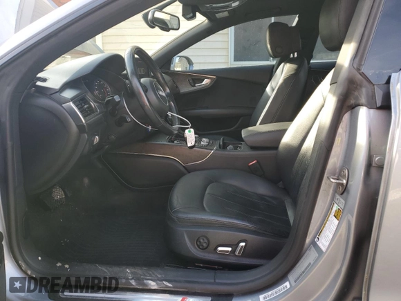 2017 Audi A7 Premium Plus with VIN WAUW2AFCXHN023910, listed as a Copart auction lot 86535324 with 63,793 mi miles and Salvage title. Bid and sale history available at DreamBid. Image 7.