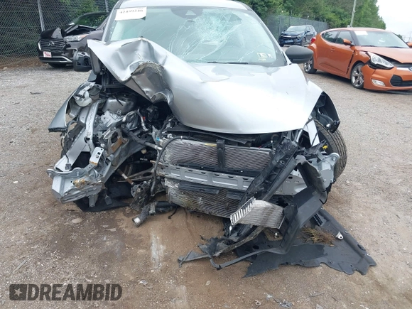 2022 Ford Escape SE z VIN 1FMCU9G60NUA45967, wystawiony jako IAAI lot #42459246 z przebiegiem Nie podano mil oraz . Historia ofert i sprzedaży dostępna na DreamBid. Obrazek 6.