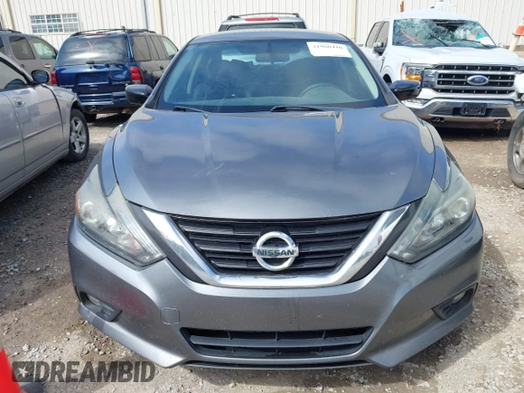 2017 Nissan Altima SR with VIN 1N4AL3AP3HC471715, listed as a IAAI auction lot 41960410 with 288,926 mi miles and . Bid and sale history available at carsss.com. Image 12.