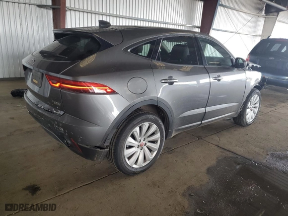 2020 Jaguar E-PACE SE with VIN SADFP2FX4L1011379, listed as a Copart auction lot 85577894 with 44,360 mi miles and Salvage Title. Bid and sale history available at carsss.com. Image 3.