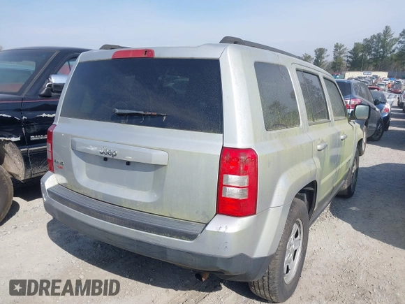 2013 Jeep Patriot Sport with VIN 1C4NJRBB6DD262920, listed as a IAAI auction lot 41779403 with 145,444 mi miles and . Bid and sale history available at carsss.com. Image 4.