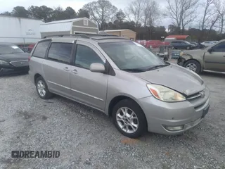 2005 Toyota Sienna XLE with VIN 5TDBA22C35S045432, listed as a IAAI auction lot 41717929 with 209,991 mi miles. Bid and sale history available at carsss.com. Image 1.