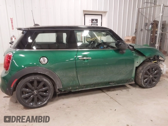 2020 MINI Hardtop Cooper S z VIN WMWXR5C01L2L36999, wystawiony jako IAAI lot #41404558 z przebiegiem 24 930 mil mil oraz . Historia ofert i sprzedaży dostępna na DreamBid. Obrazek 14.